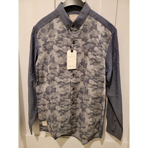 NEW w/ Tags 7 Diamonds Mens Battle Royale Long Sleeve Size Small MSRP $109.00 - Picture 2 of 3